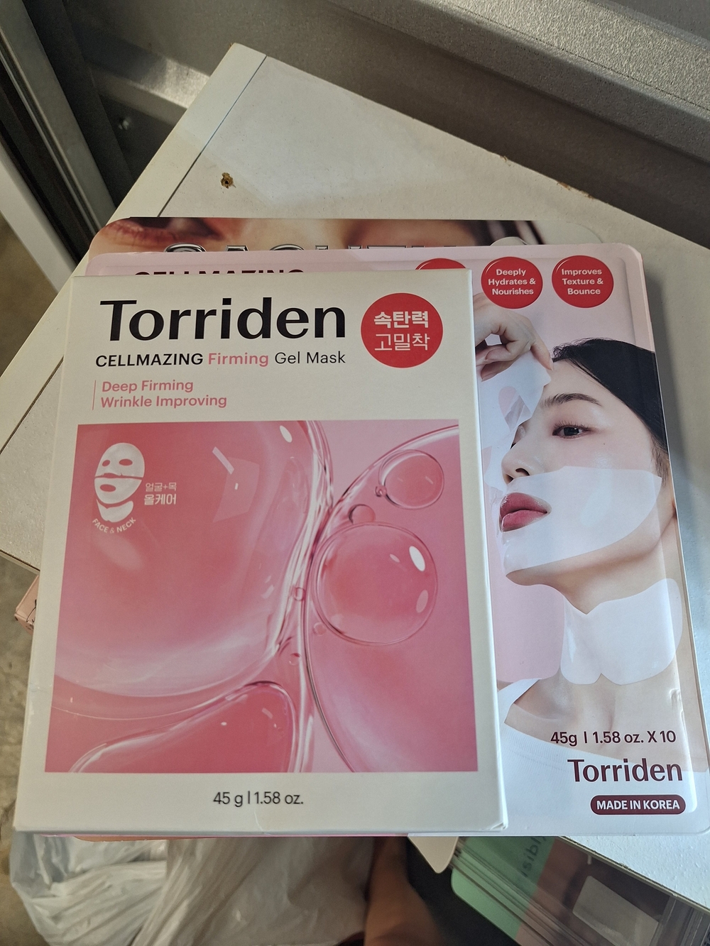 torrid Cellmazing Firming Gel Mask - Pink & White